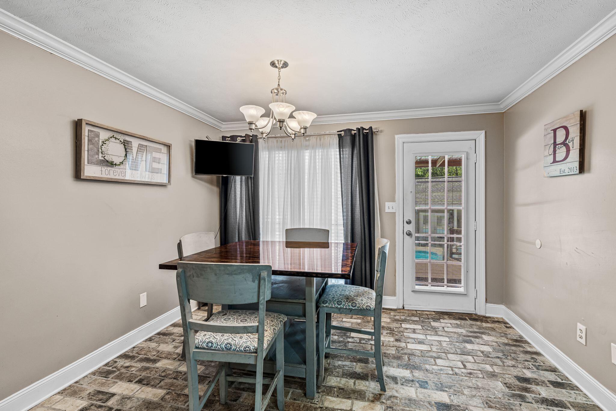 65 Poplar Dr.