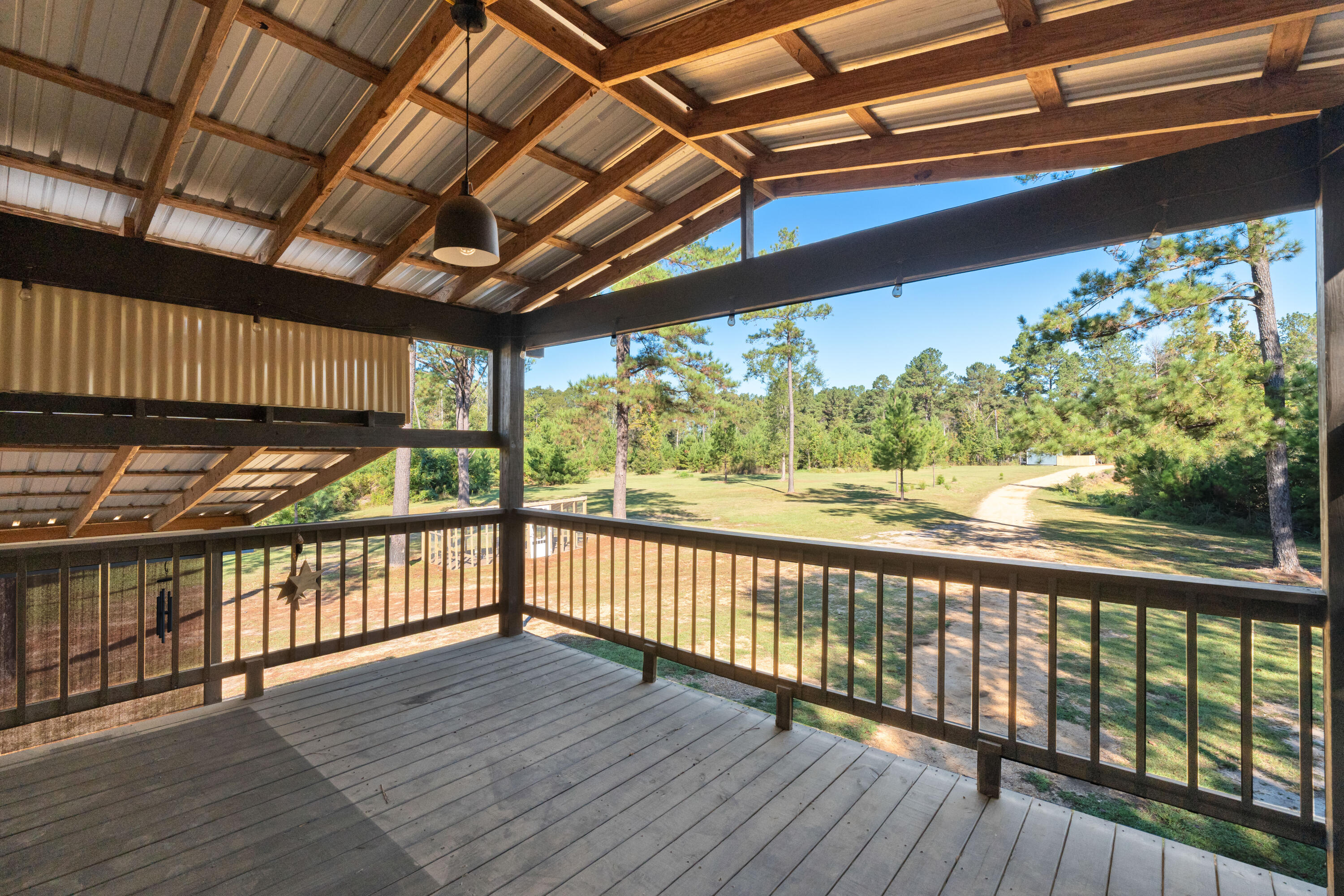 76 Entrekin Rd.