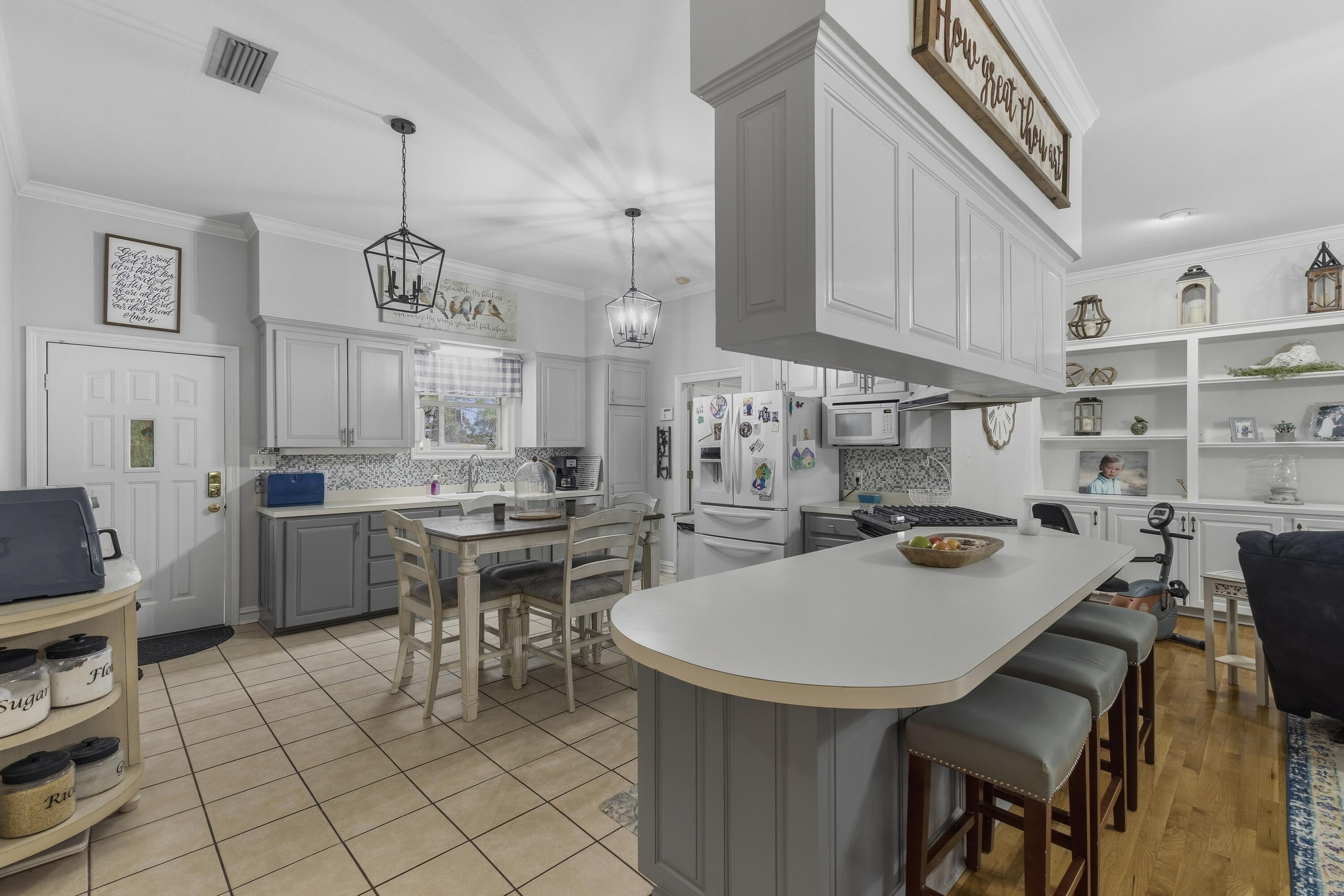624 Eatonville Rd.