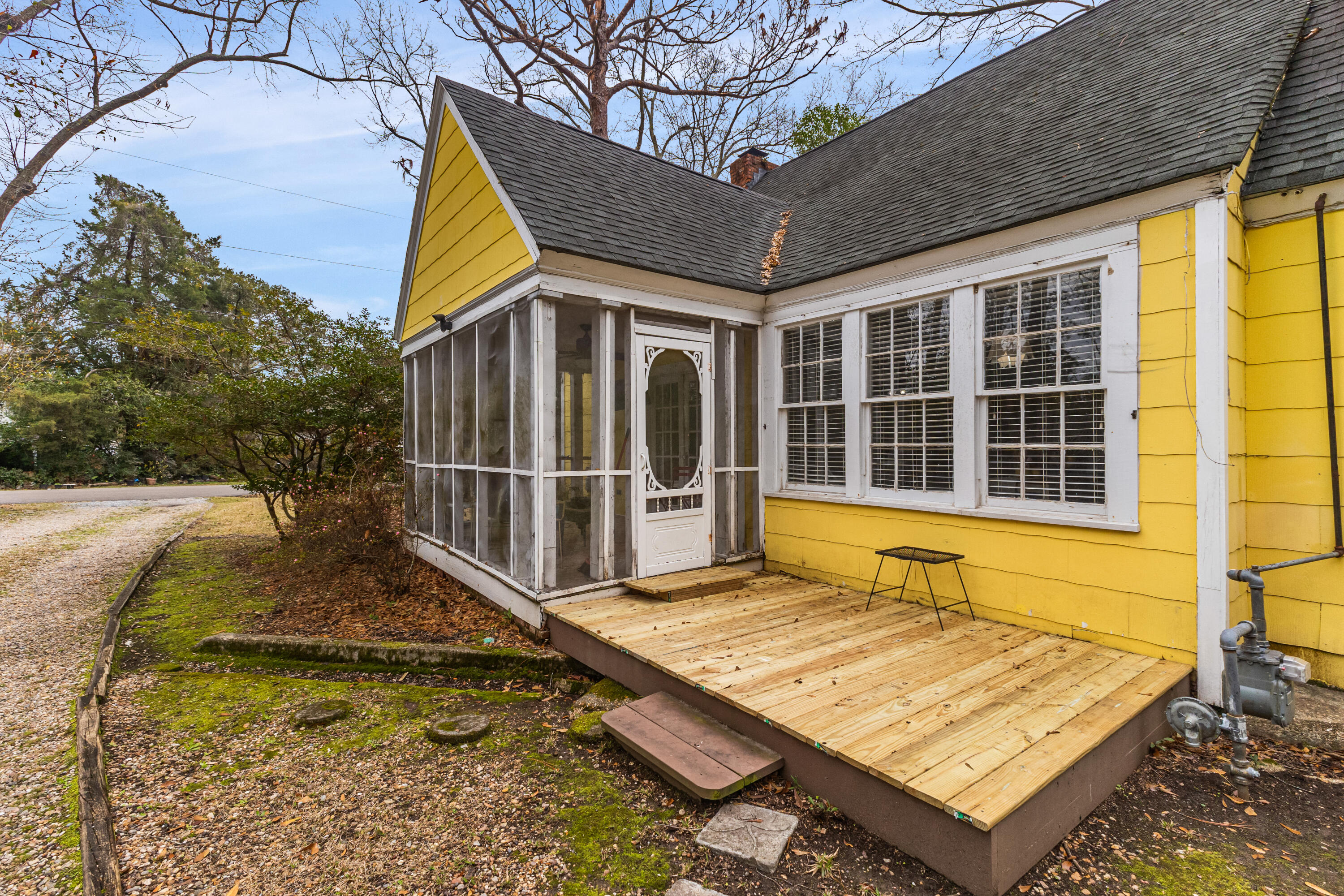 207 S 24th Ave.