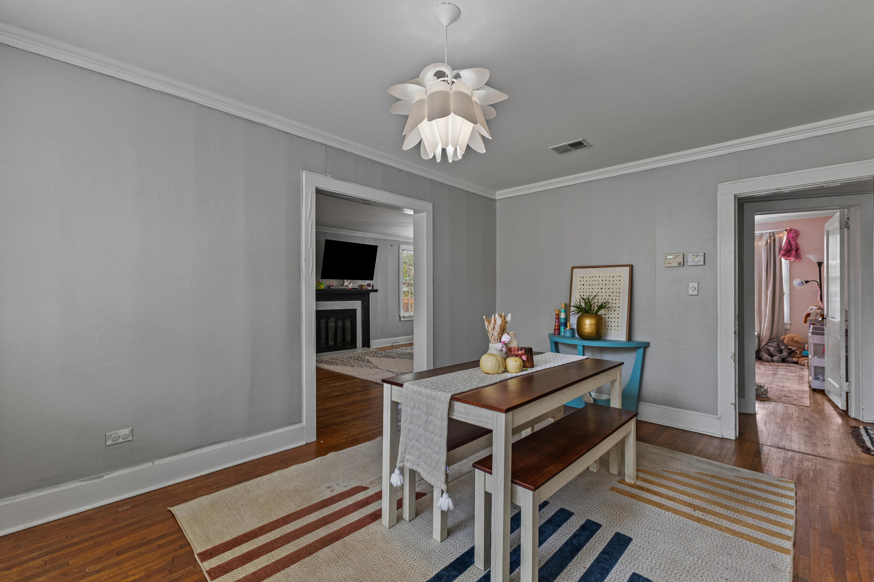 207 S 24th Ave.