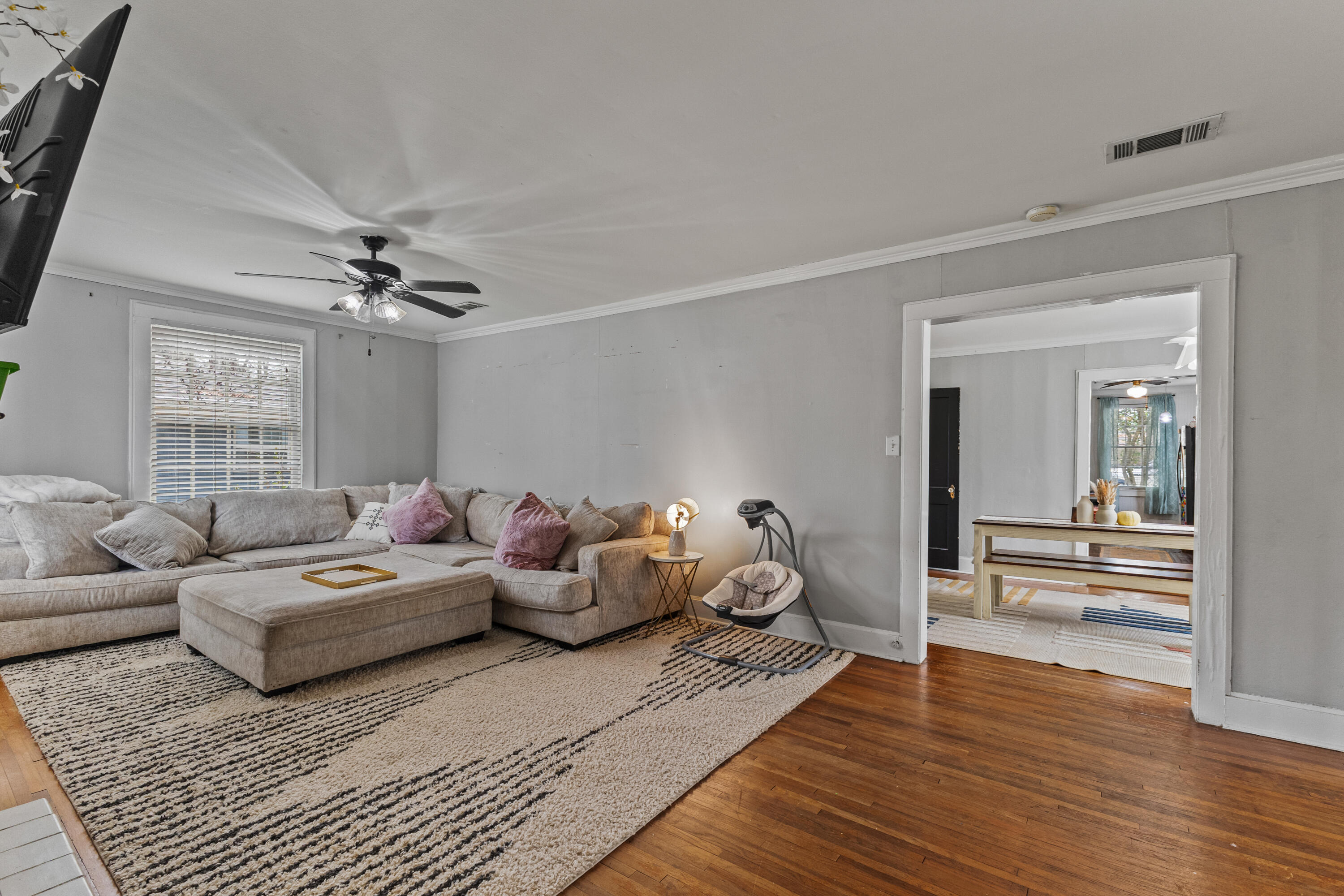 207 S 24th Ave.