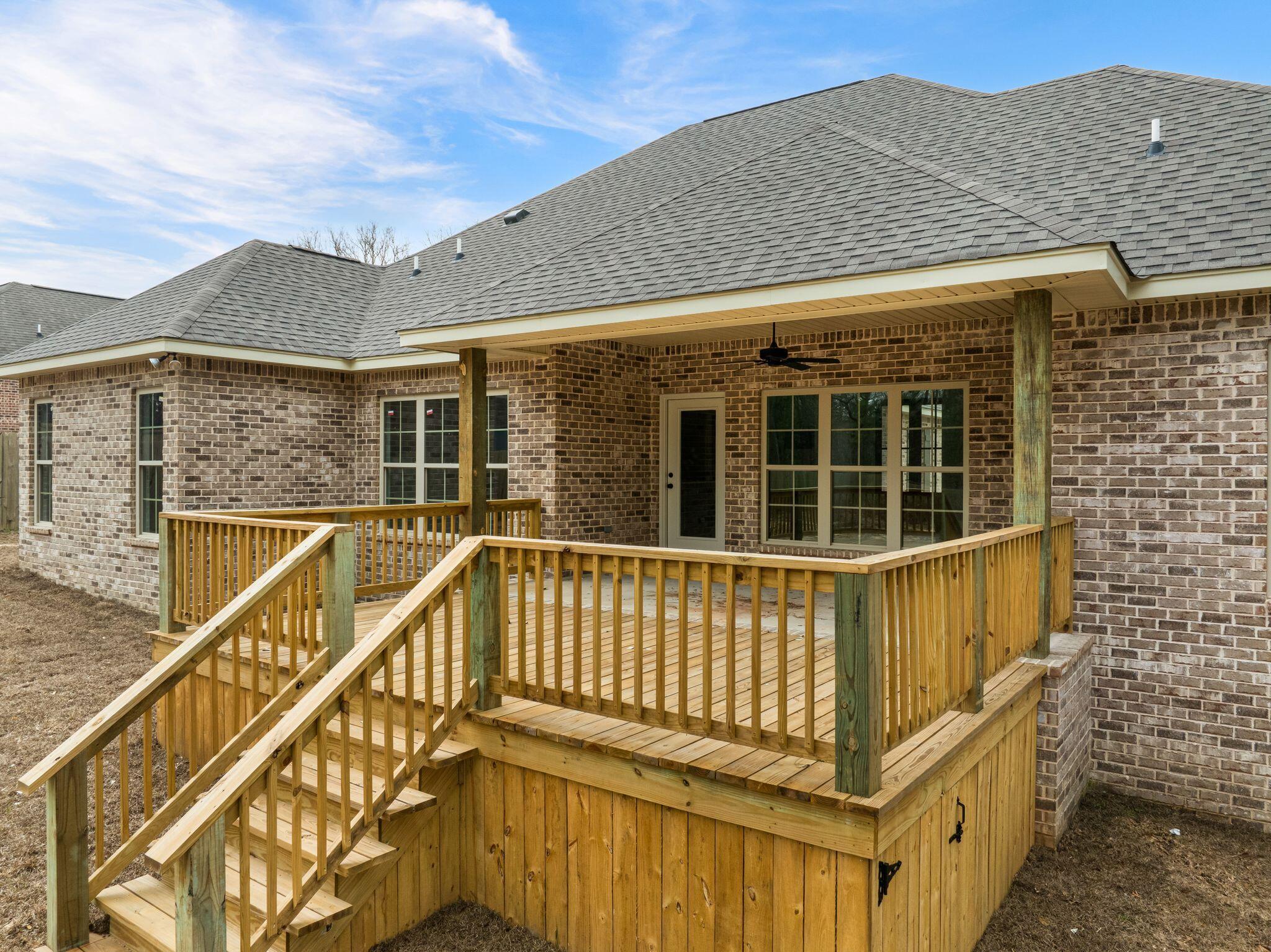 44 Sapphire Dr.