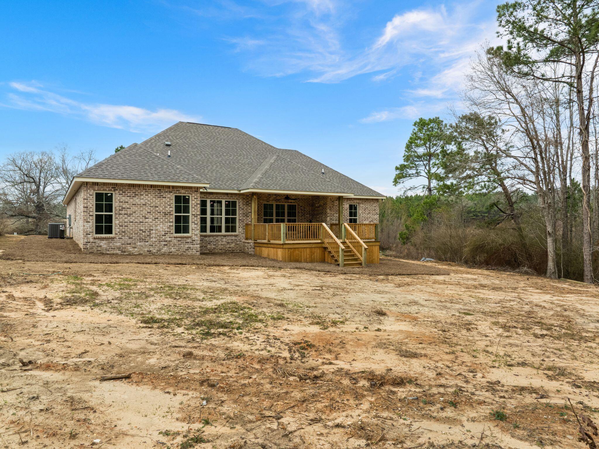 44 Sapphire Dr.