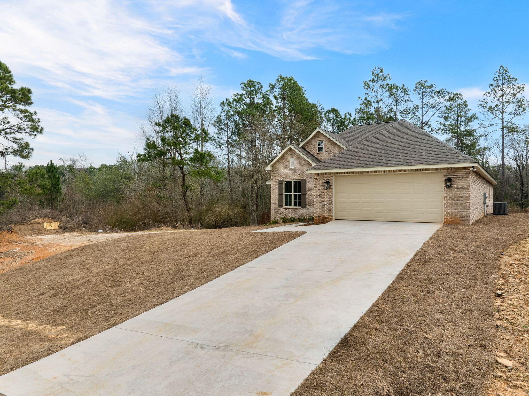 44 Sapphire Dr.