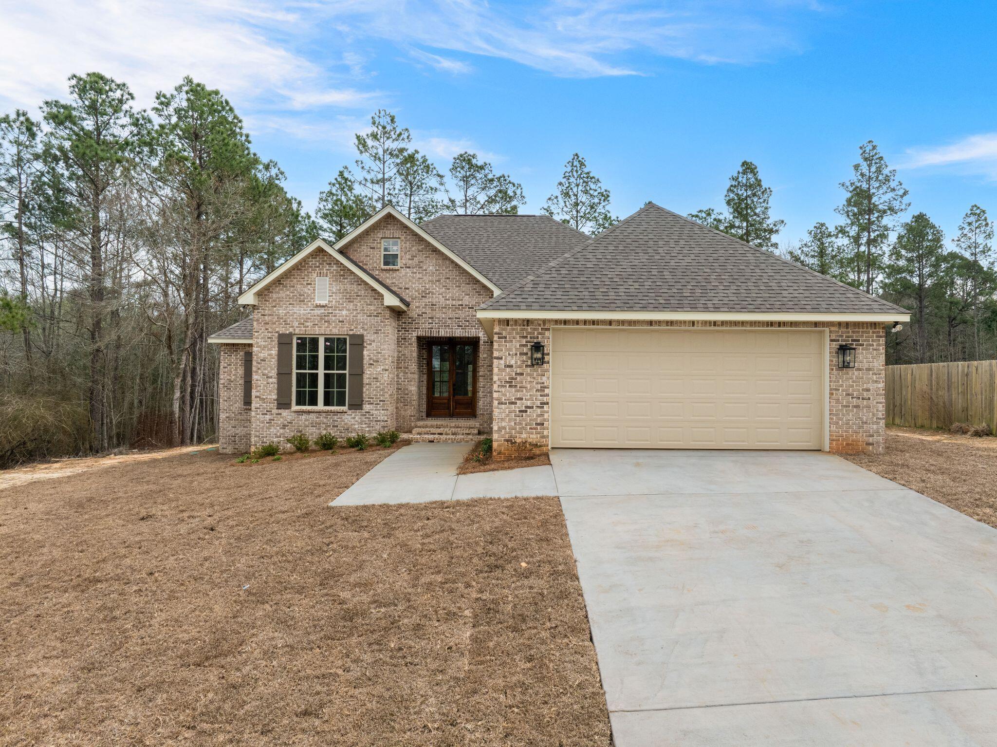 44 Sapphire Dr.