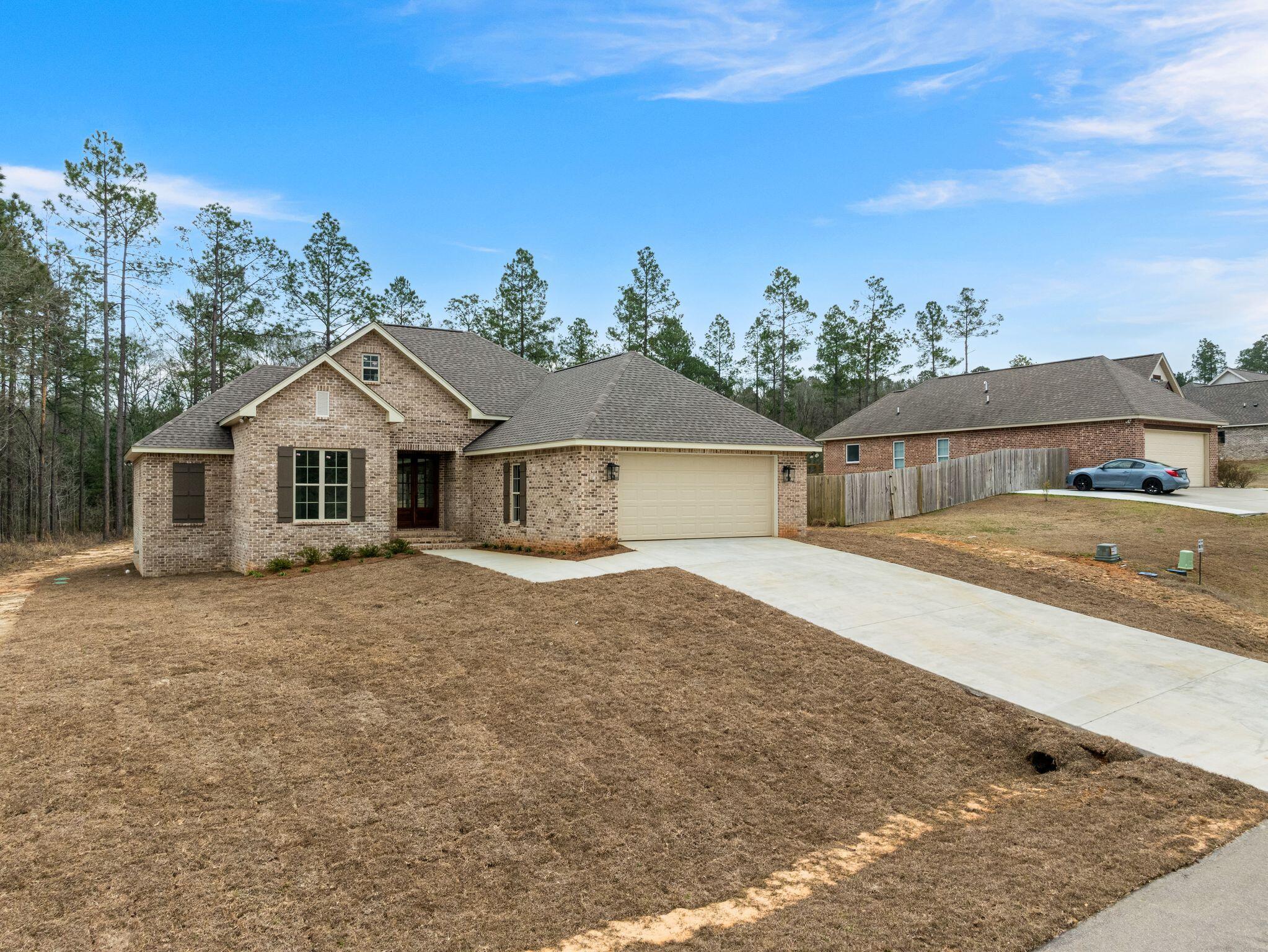 44 Sapphire Dr.