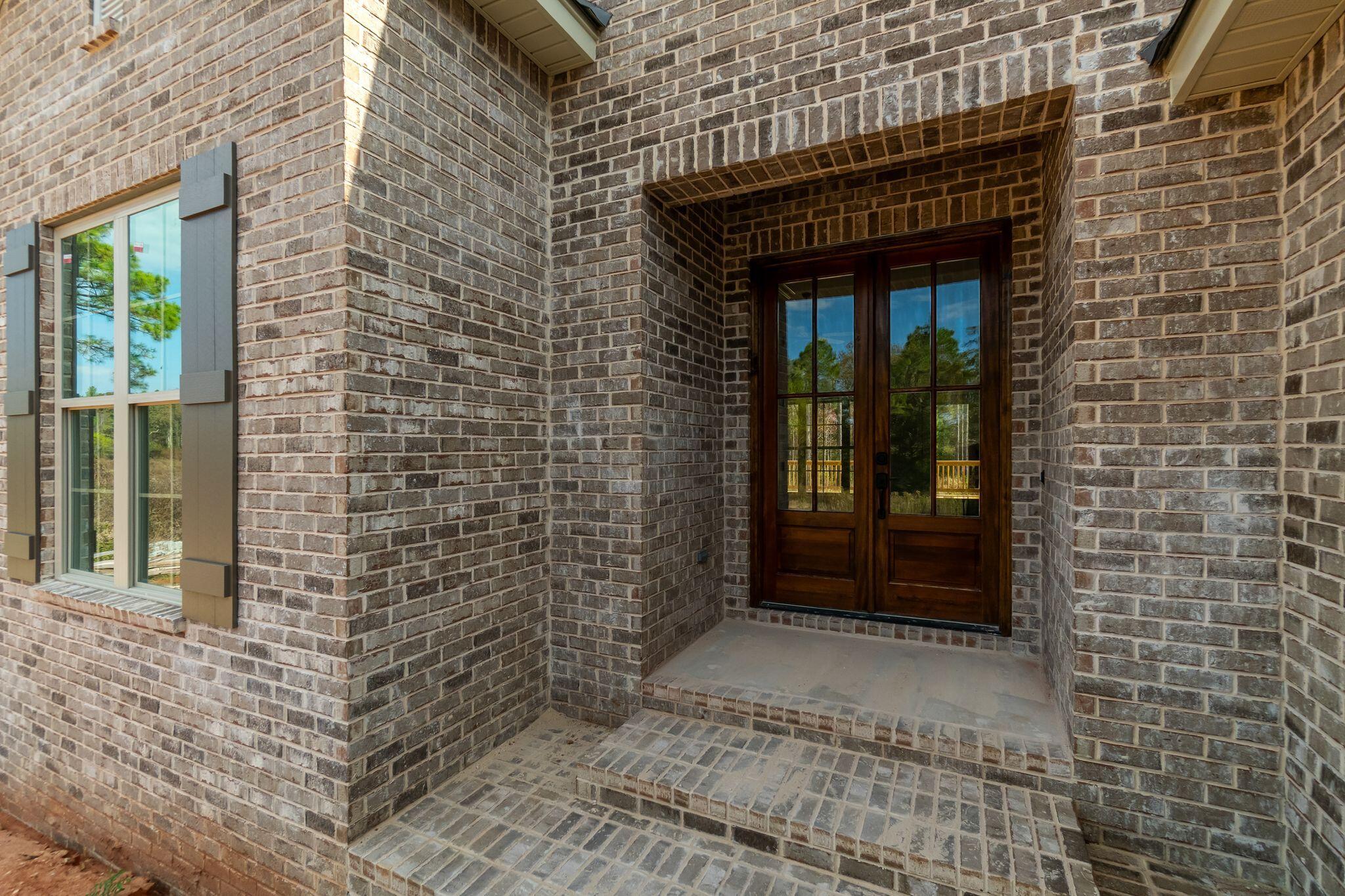 44 Sapphire Dr.