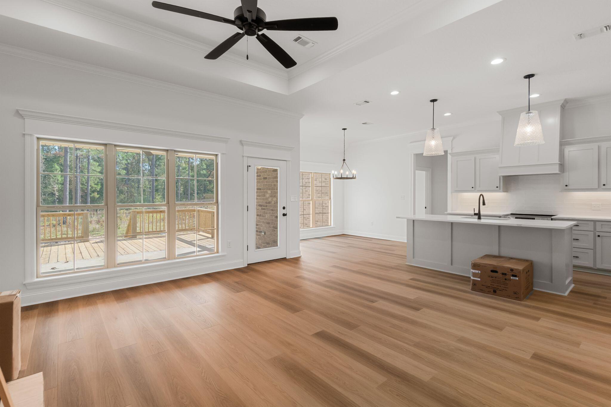 44 Sapphire Dr.