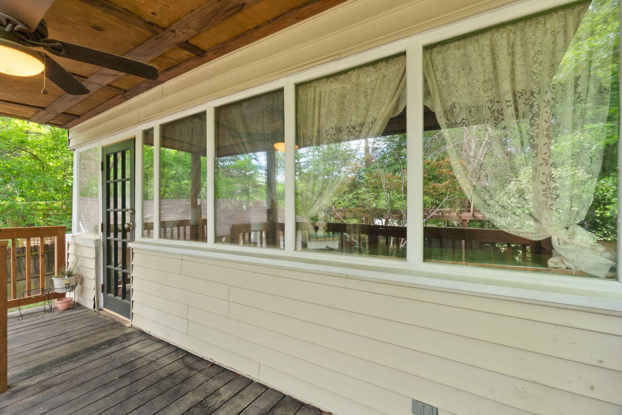 1815 2nd Terrace