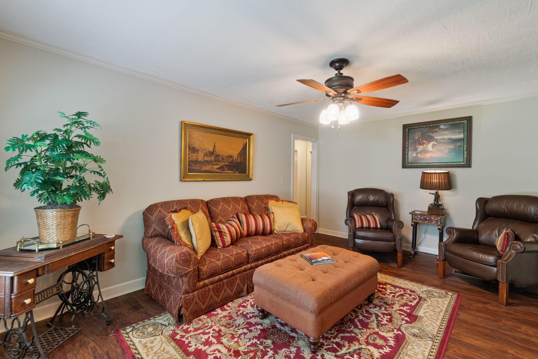 1815 2nd Terrace