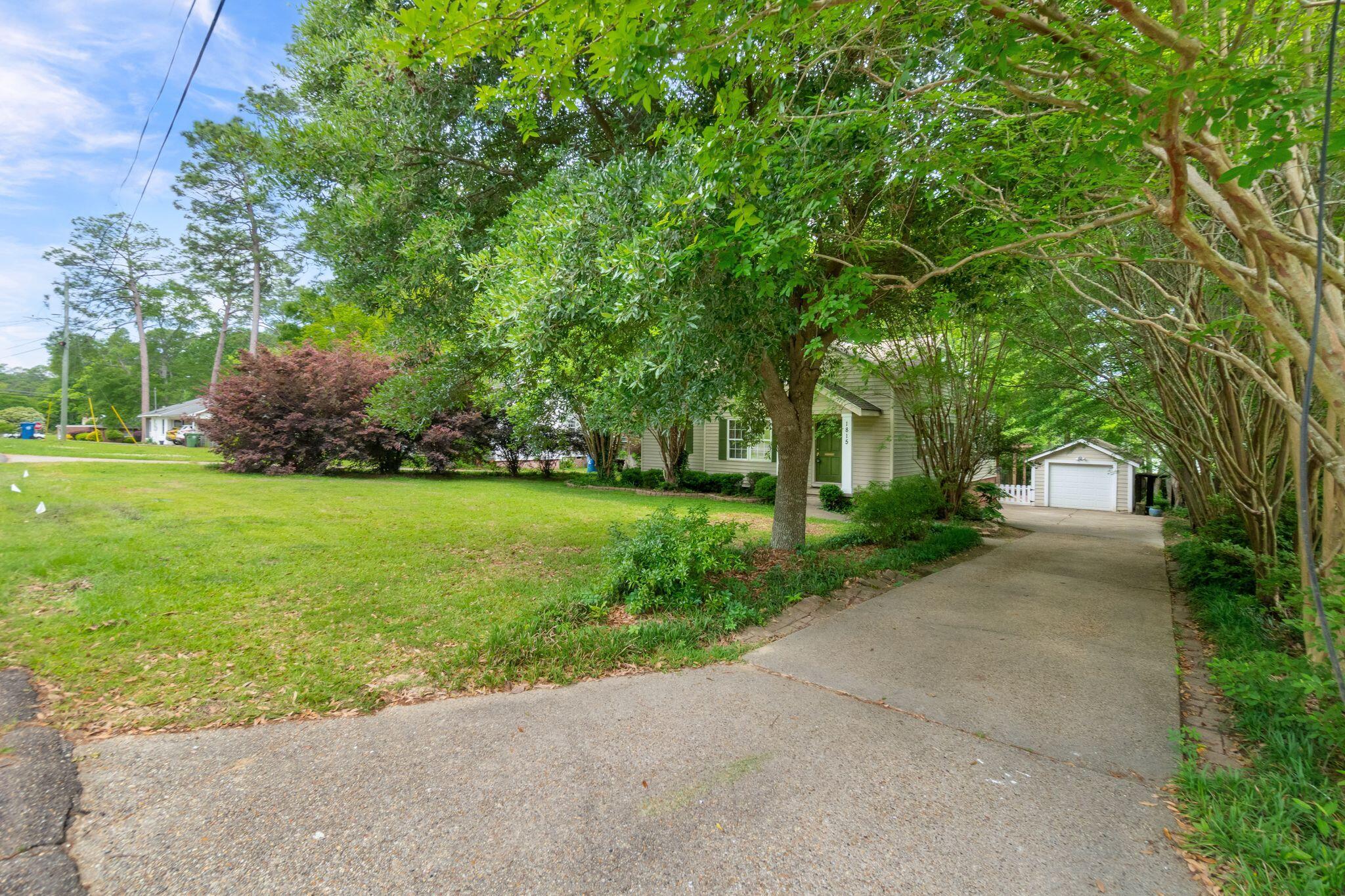 1815 2nd Terrace