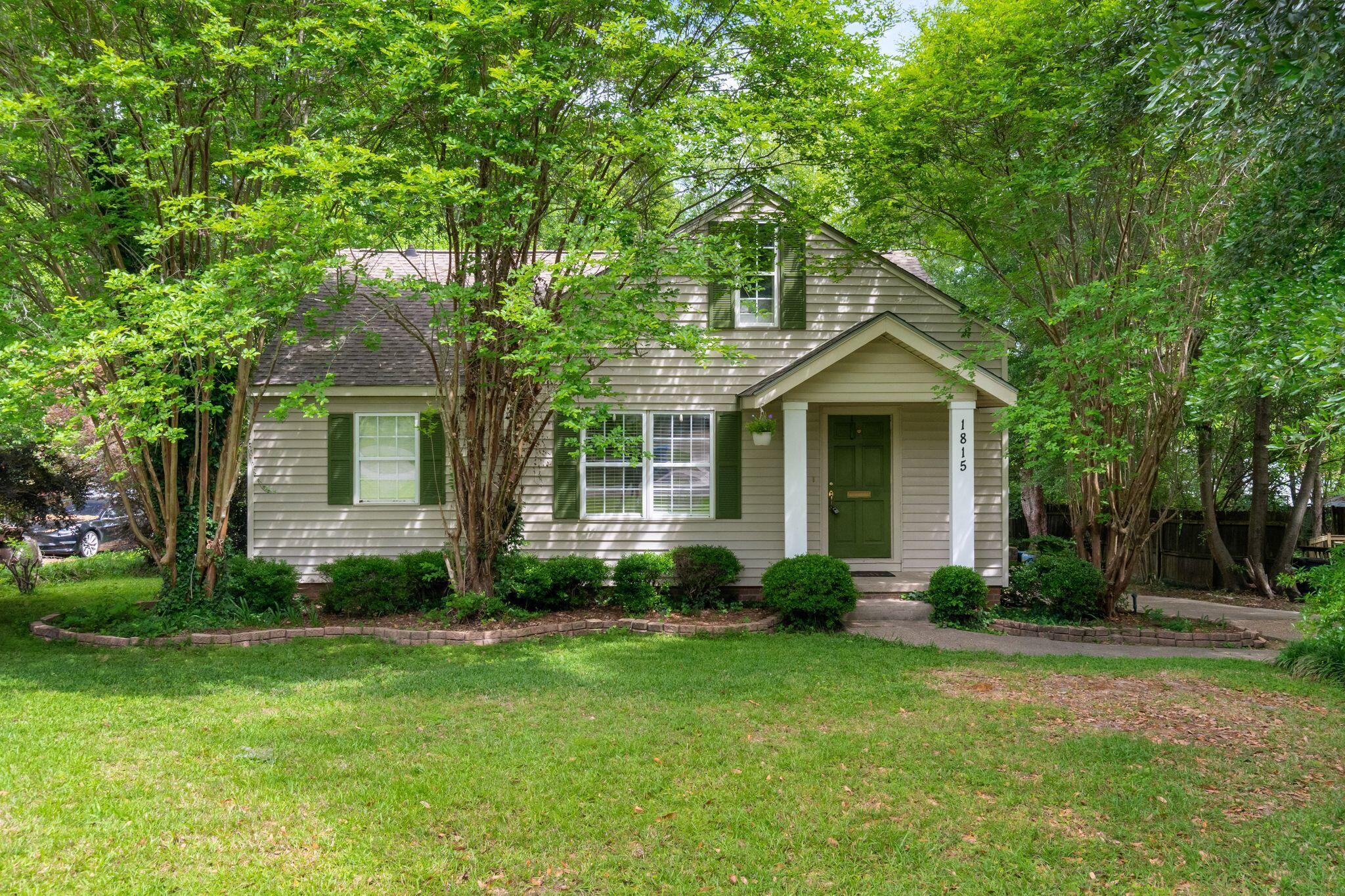 1815 2nd Terrace