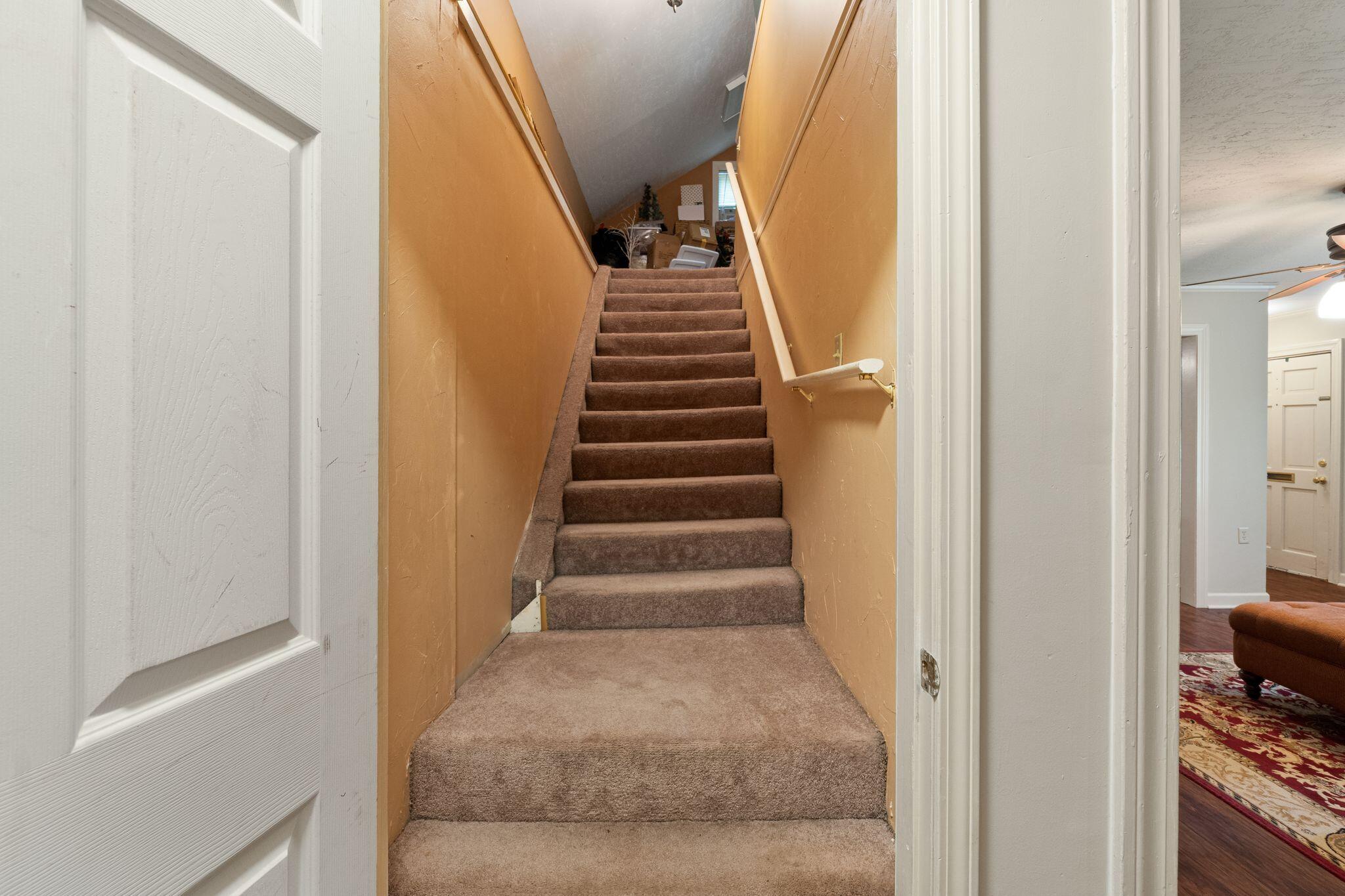 1815 2nd Terrace