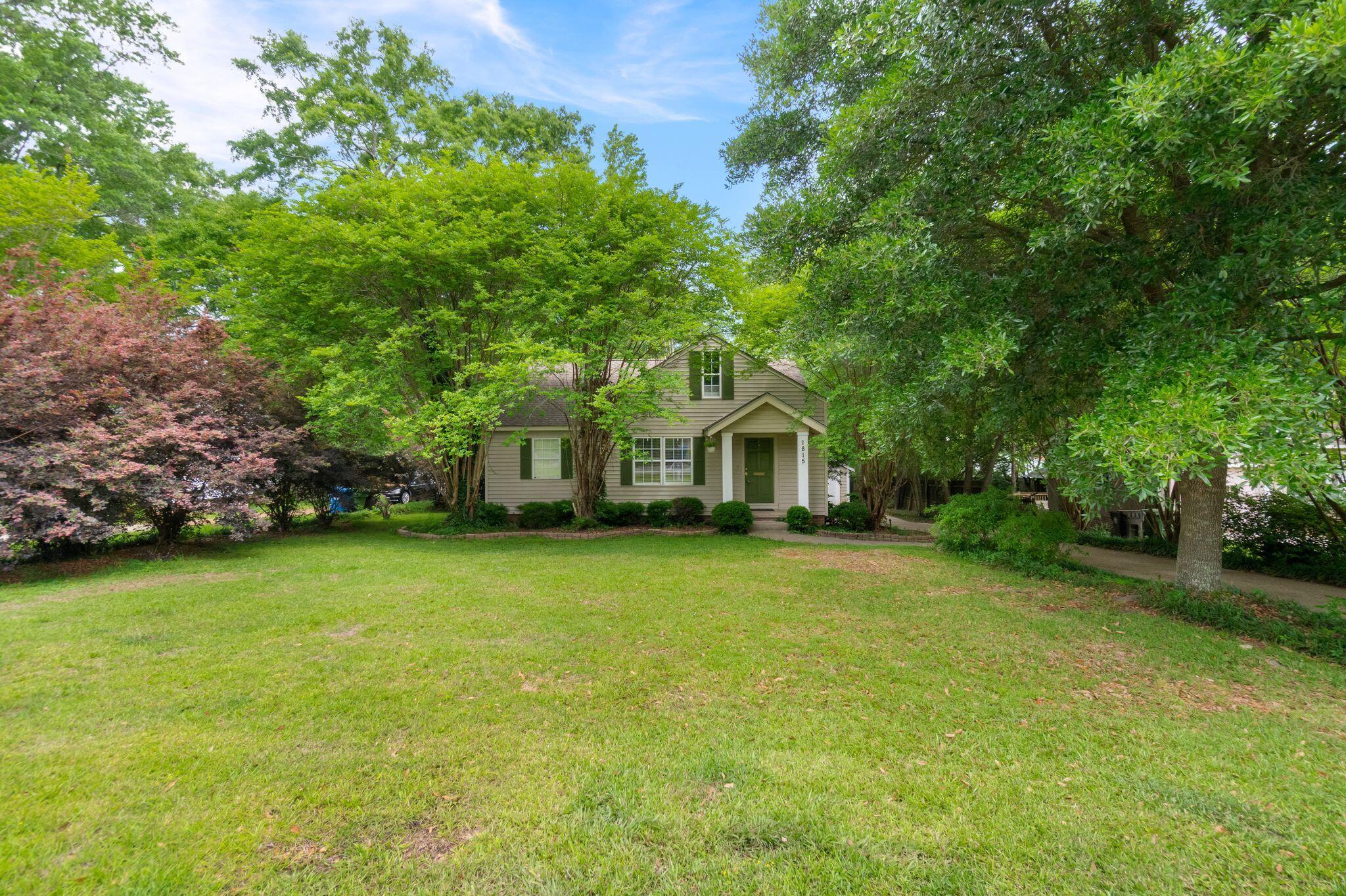 1815 2nd Terrace