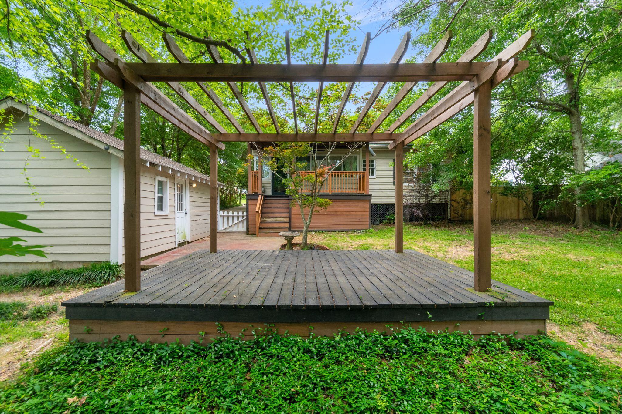 1815 2nd Terrace