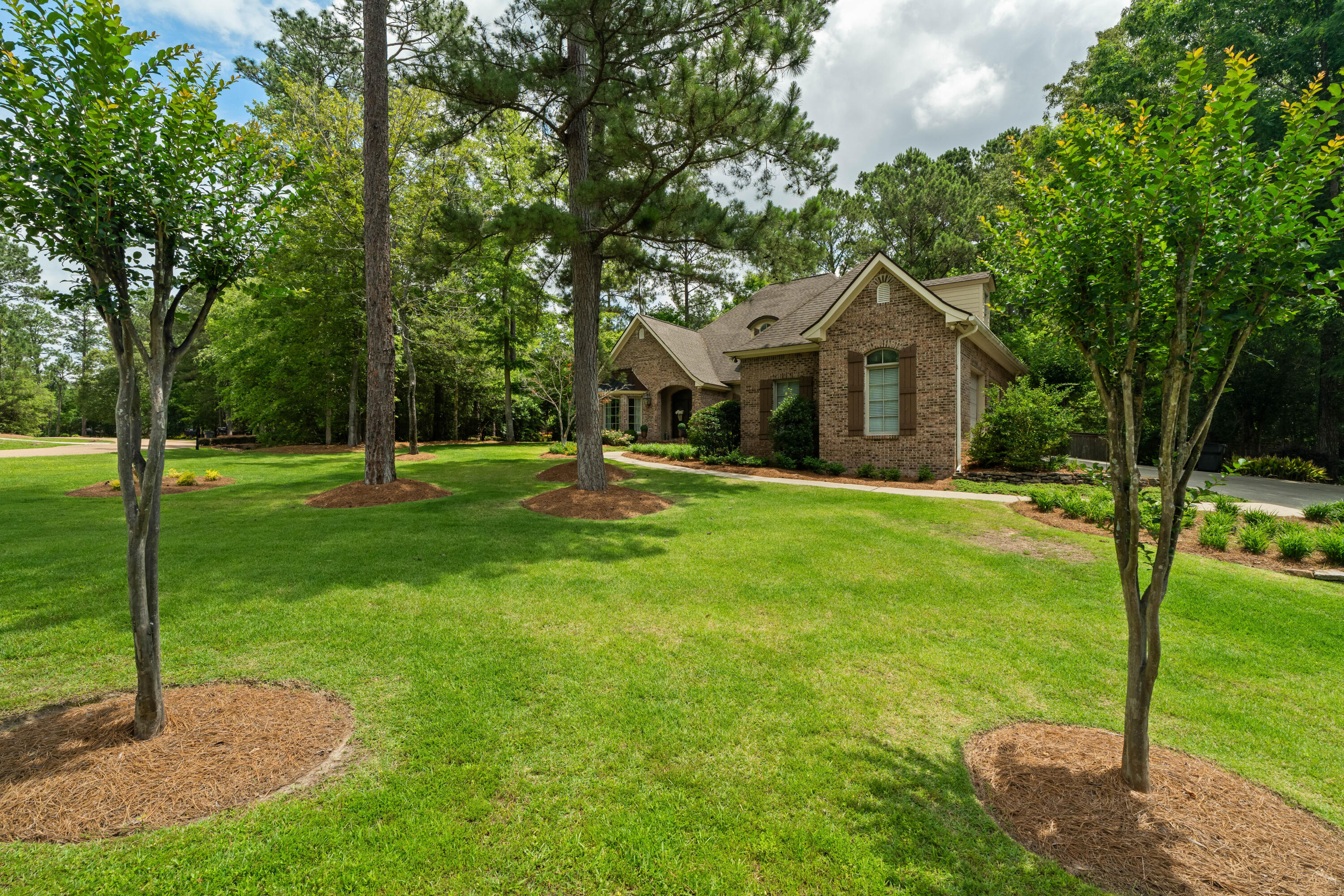 202 Tallulah