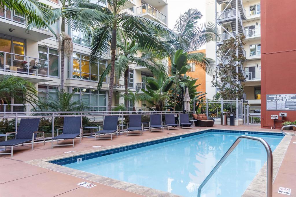 1431 Pacific Highway 202