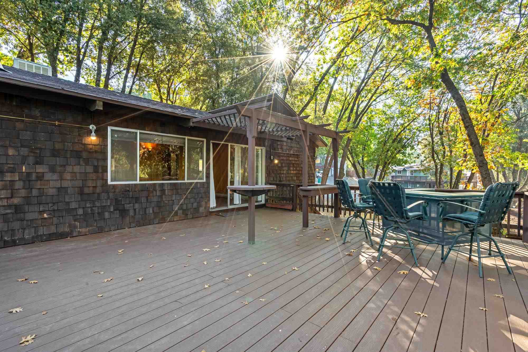 21840 Feather River Dr