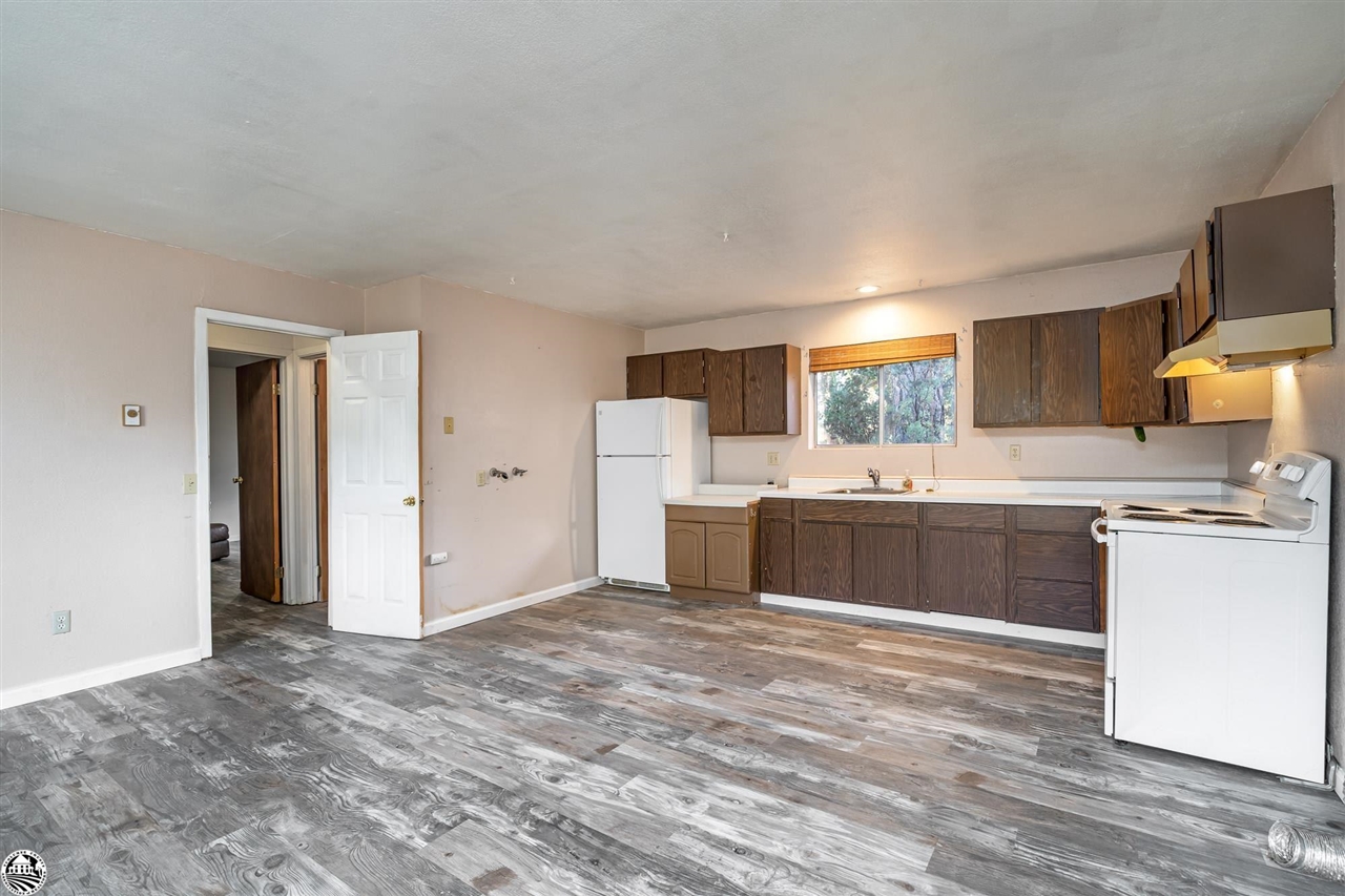 20475 Stag Cir