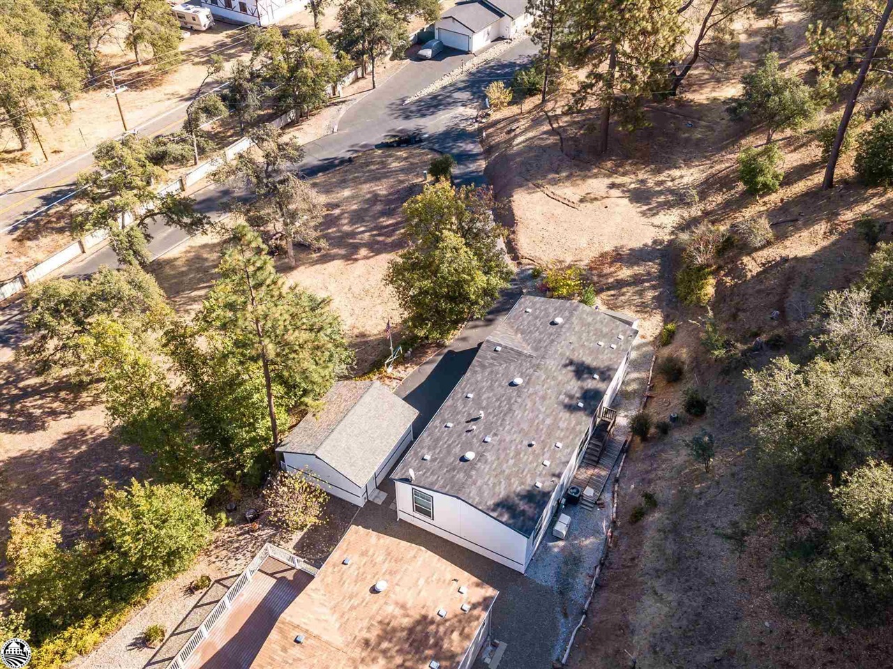 22622 Whispering Pines
