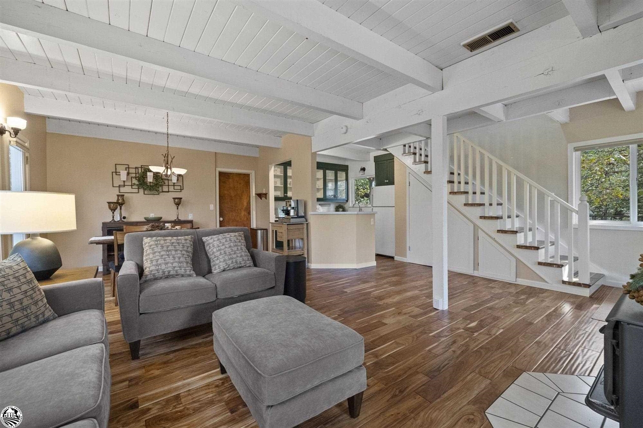 18927 Sycamore Circle