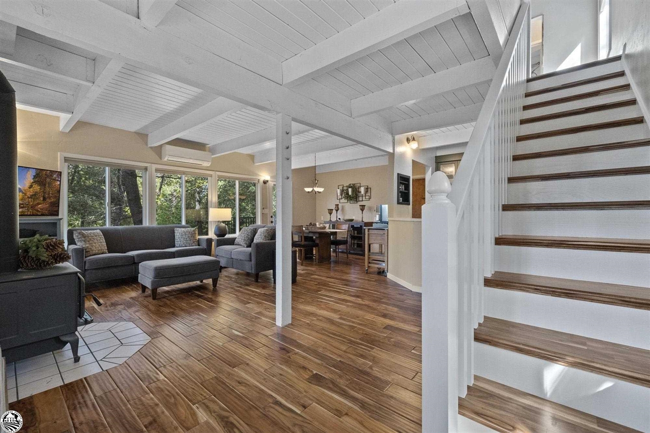 18927 Sycamore Circle