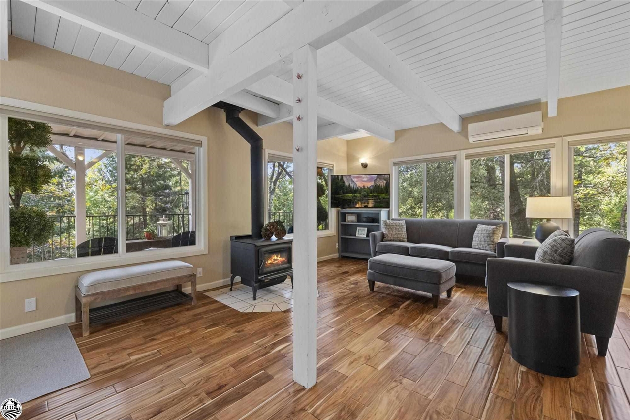 18927 Sycamore Circle