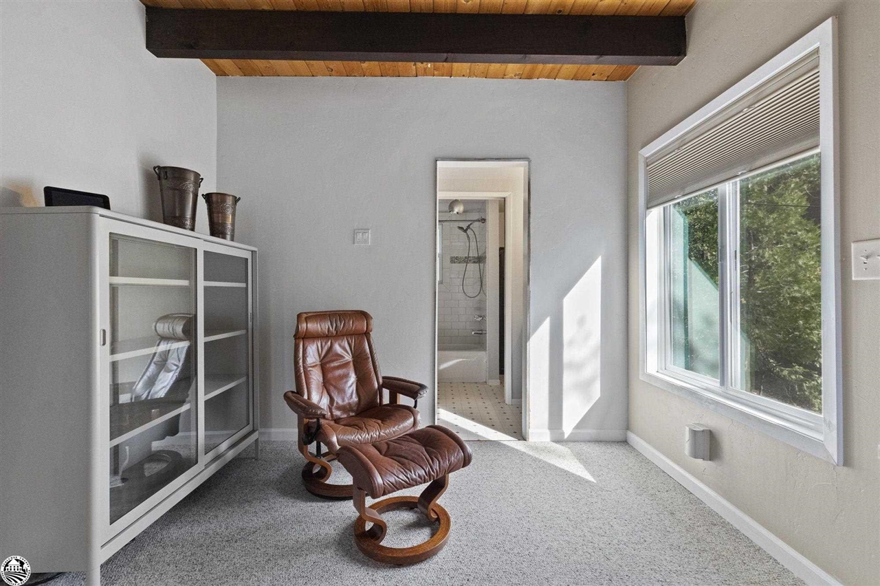 18927 Sycamore Circle