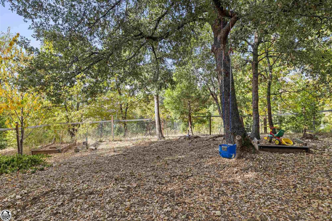 18927 Sycamore Circle