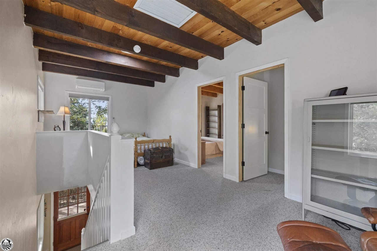 18927 Sycamore Circle