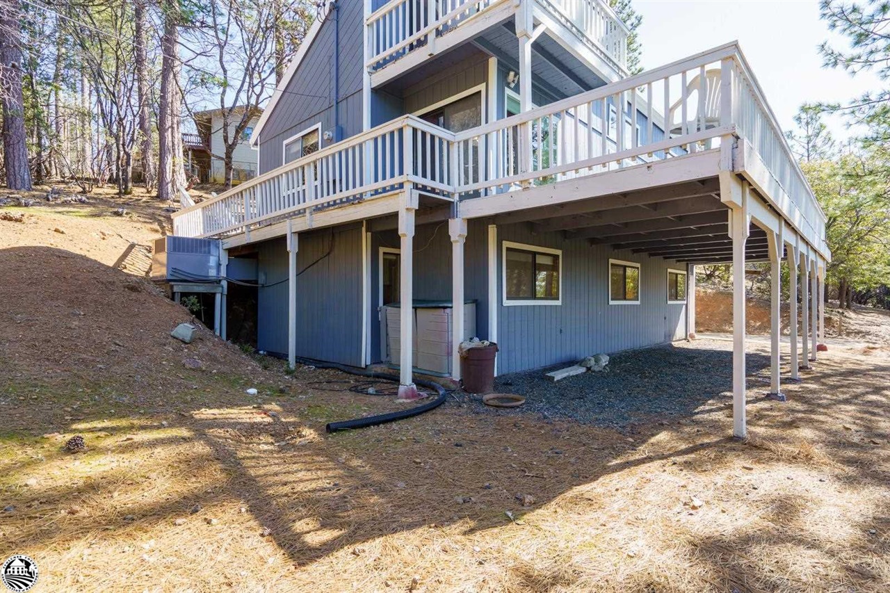 23869 Stable Rd