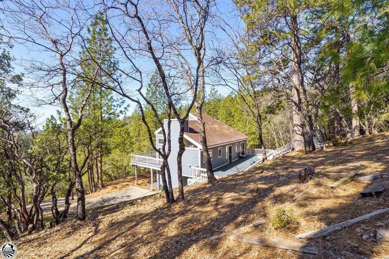 23869 Stable Rd