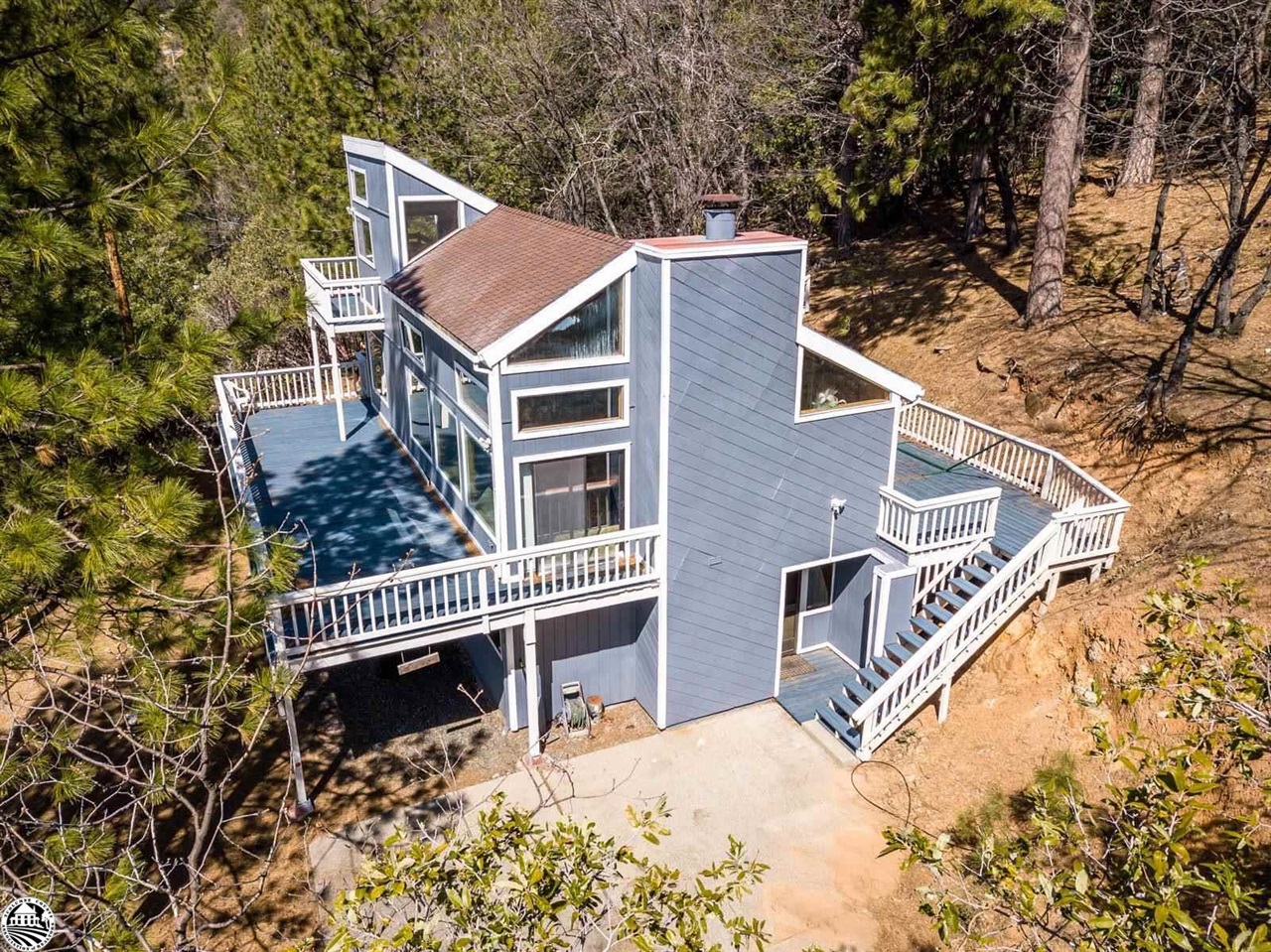 23869 Stable Rd