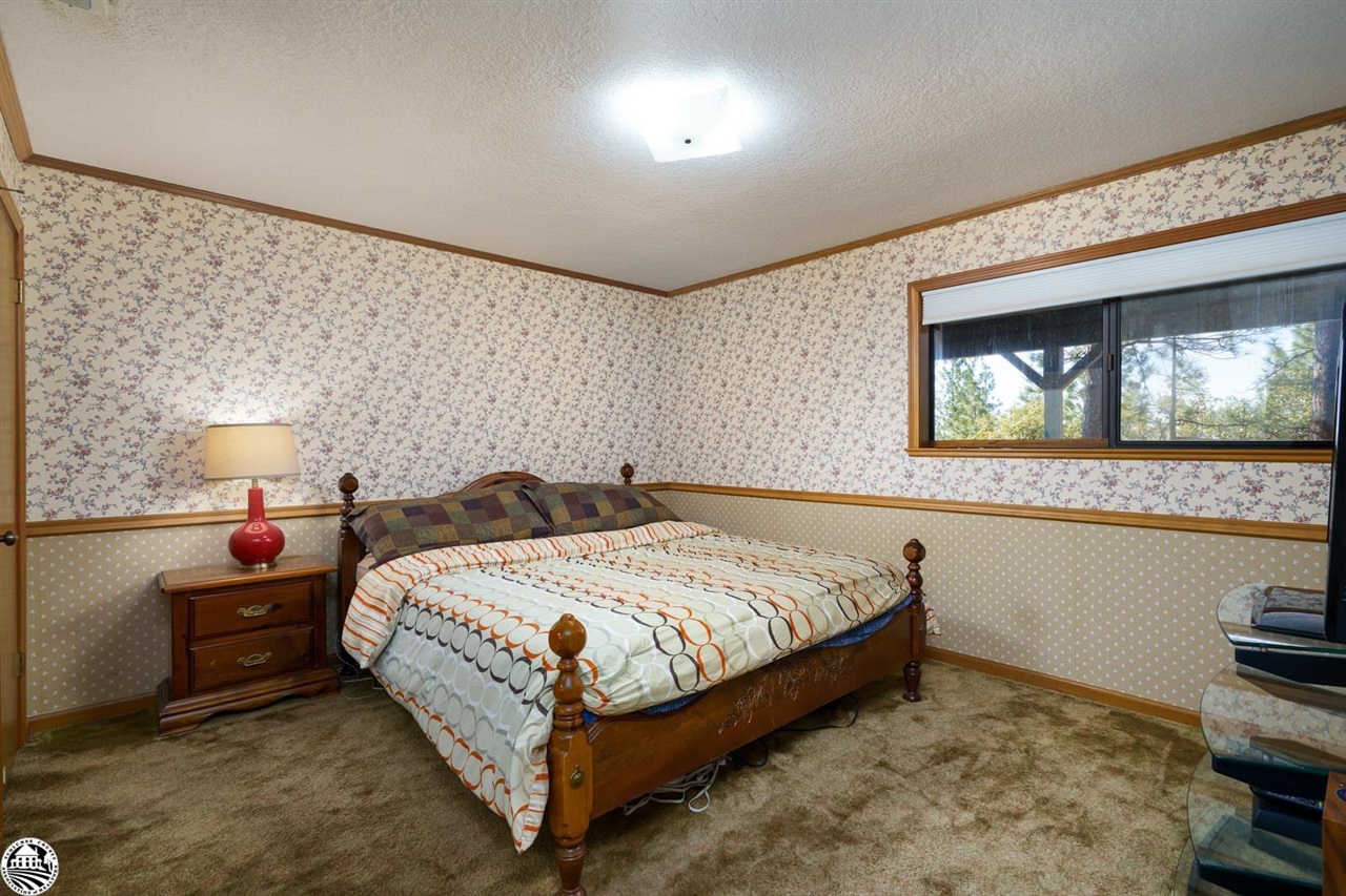 23869 Stable Rd