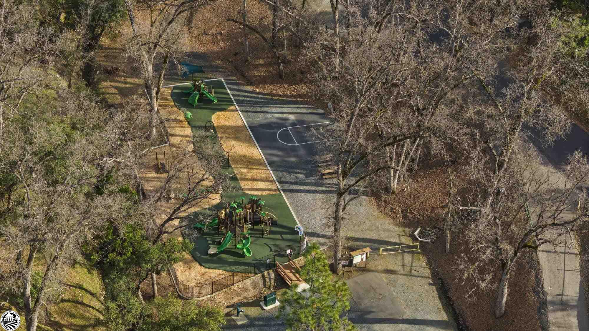 12547 Mount Jefferson St