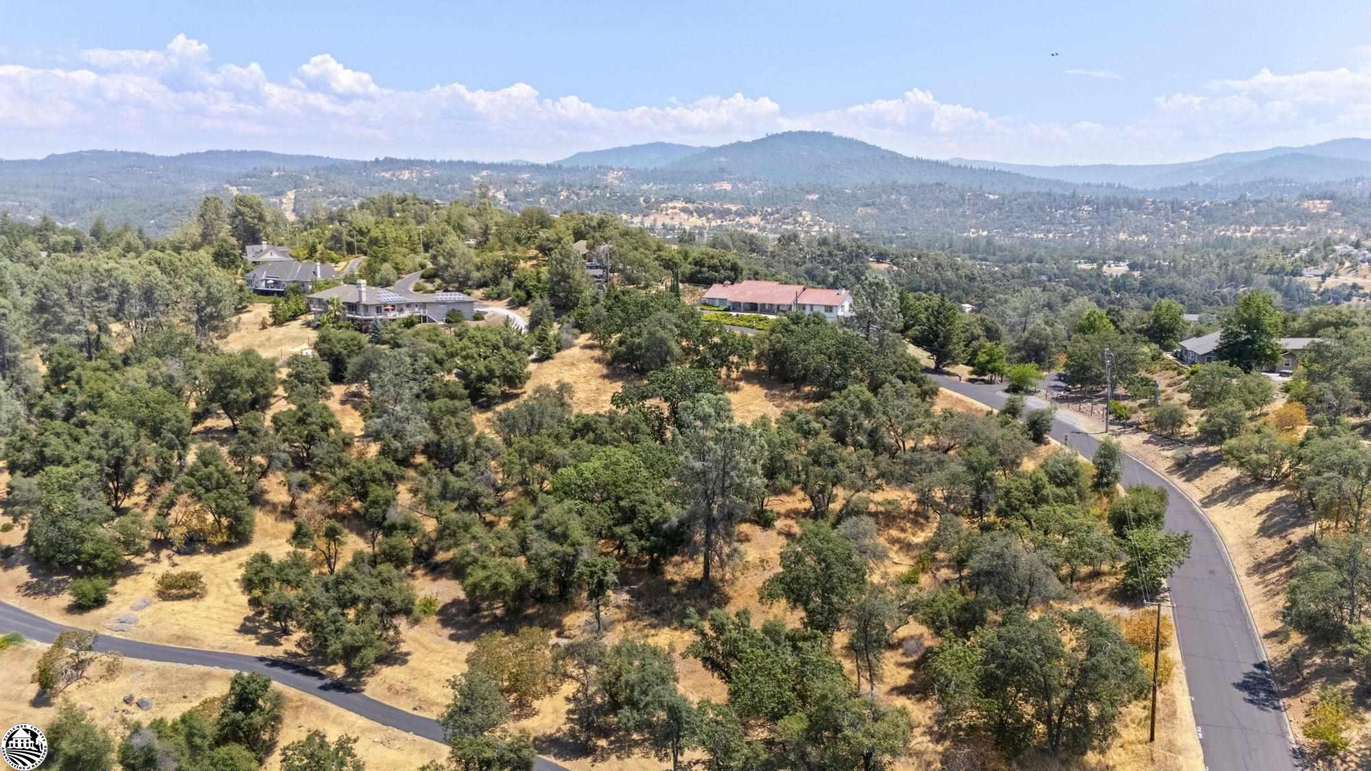 16400 Crestridge Ave