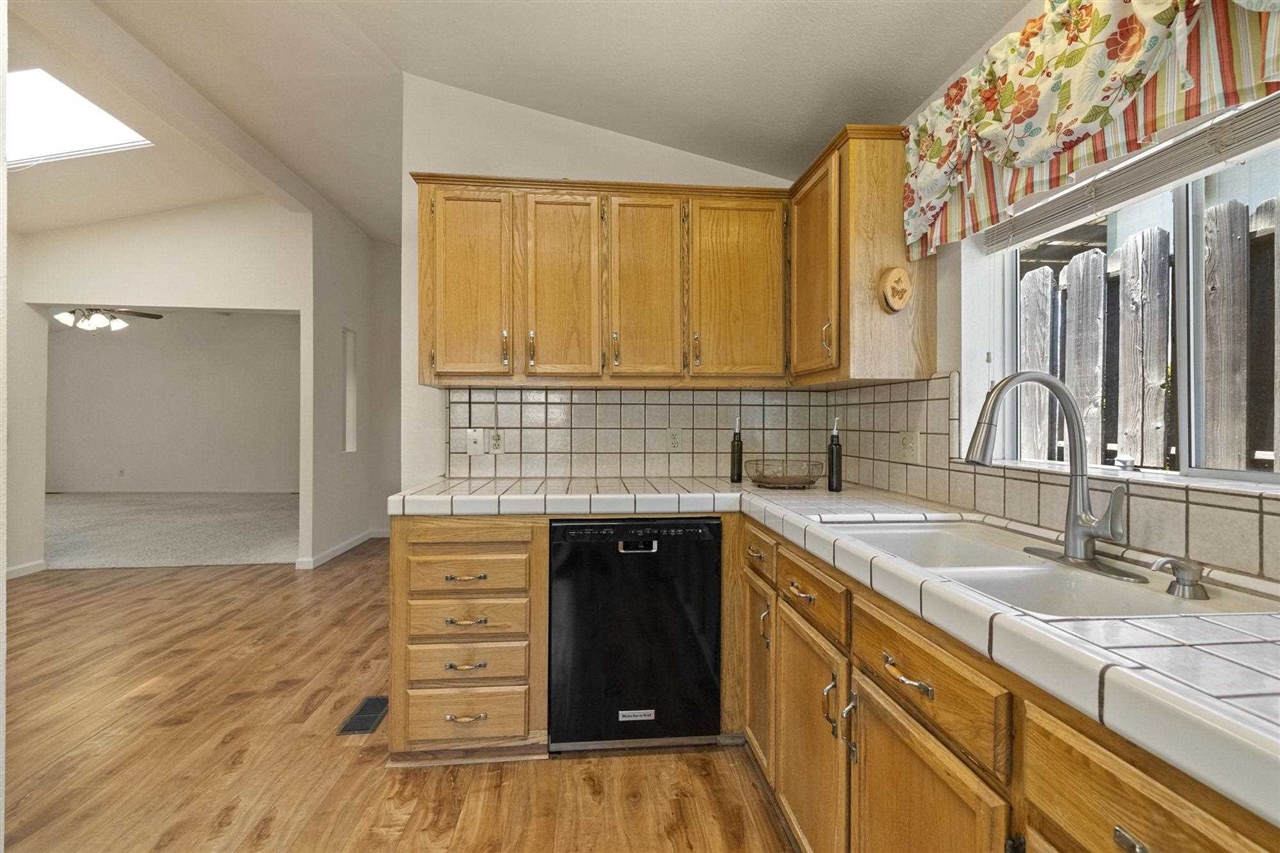 12660 Red Chestnut #57 # 57