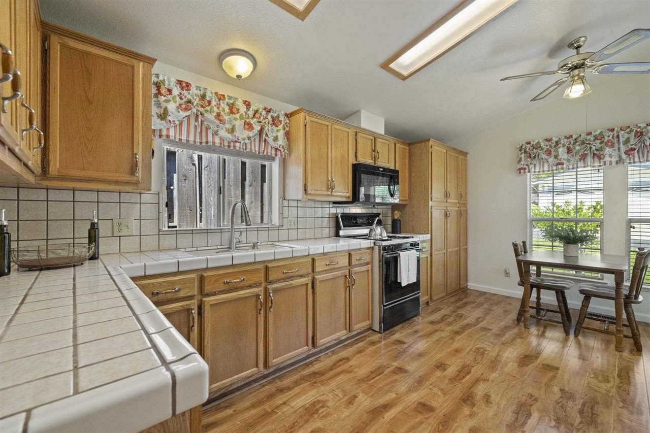 12660 Red Chestnut #57 # 57