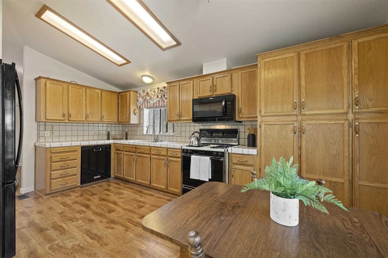 12660 Red Chestnut #57 # 57