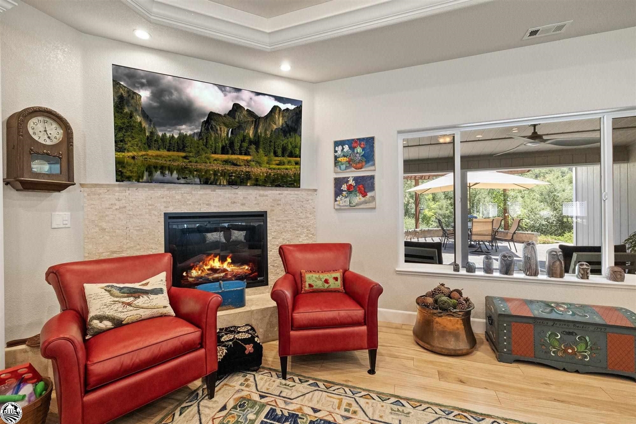 21831 Sawmill Flat Rd