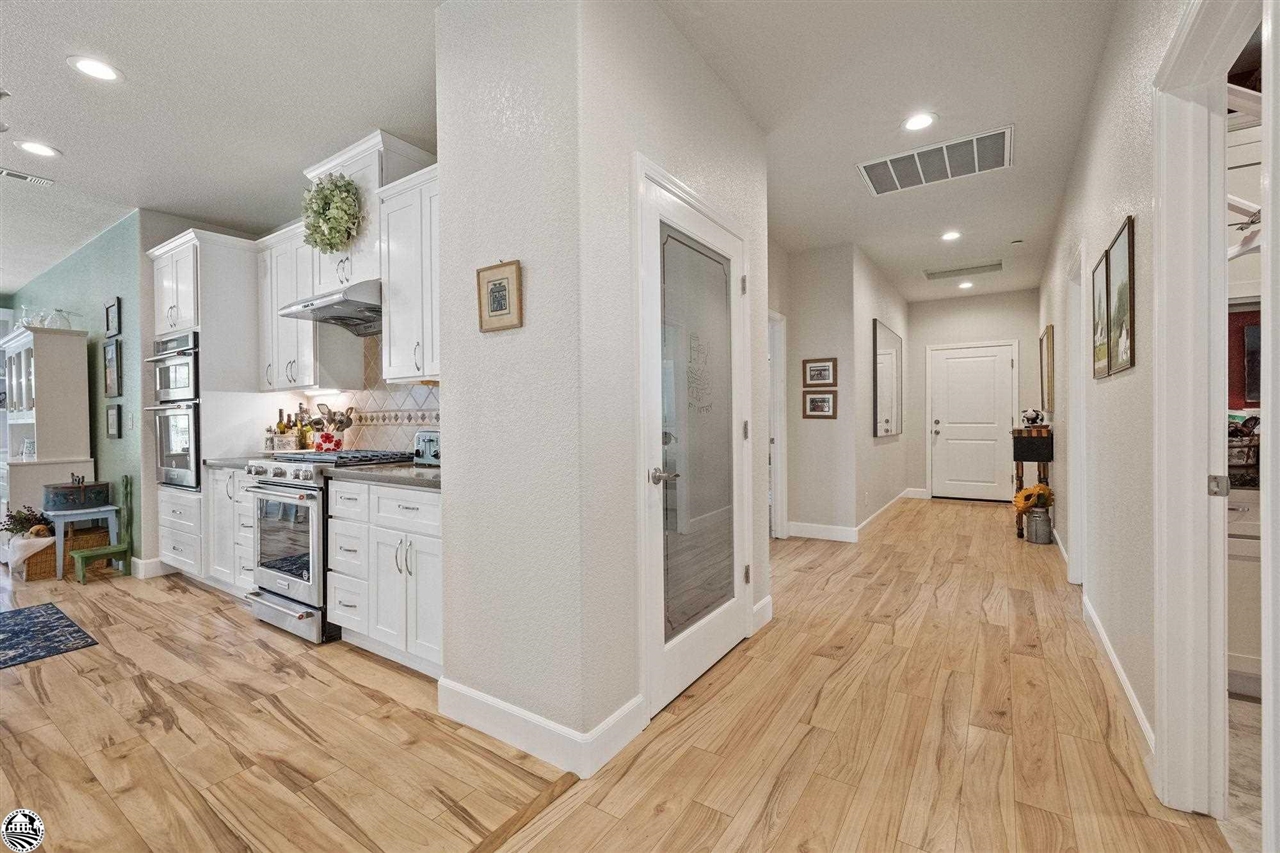 21831 Sawmill Flat Rd