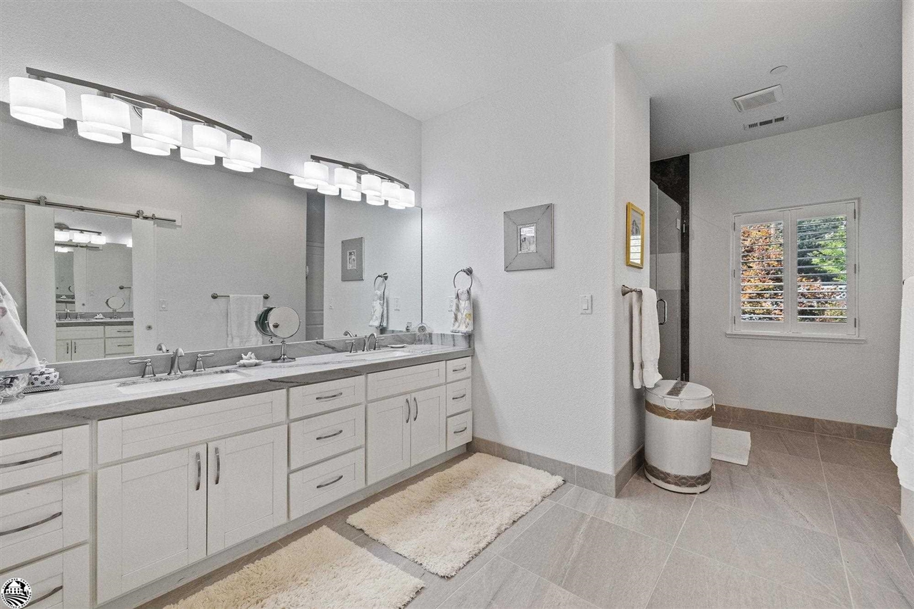 21831 Sawmill Flat Rd