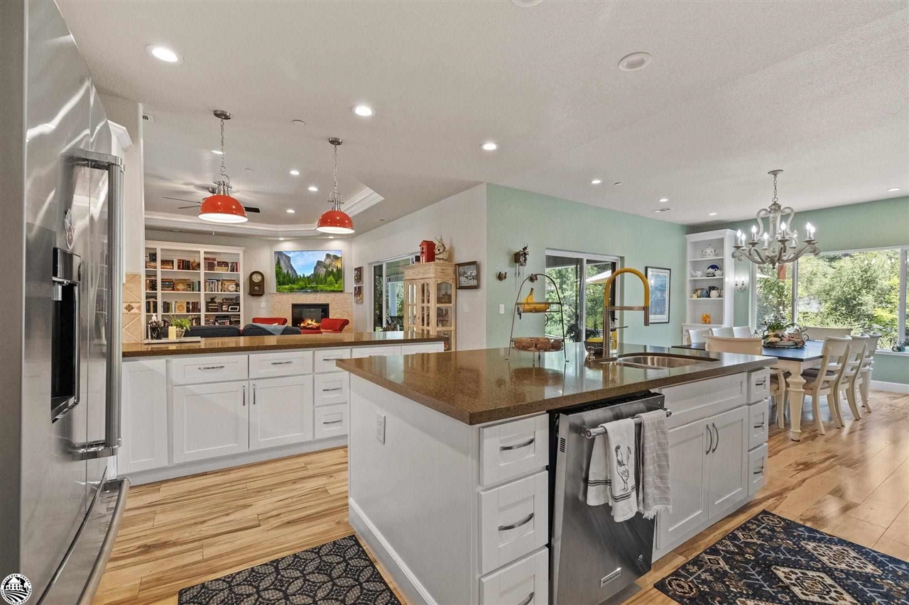 21831 Sawmill Flat Rd