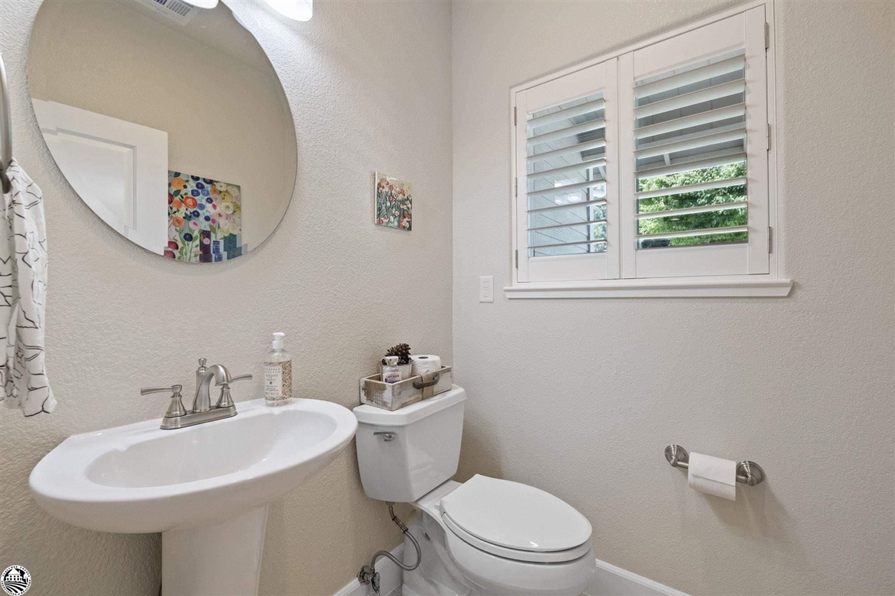 21831 Sawmill Flat Rd