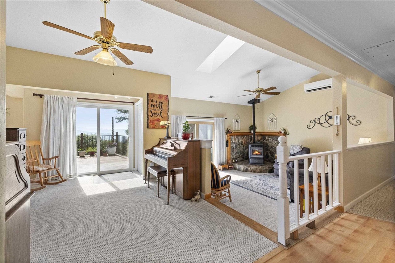 16943 Buckhorn Mountain Rd