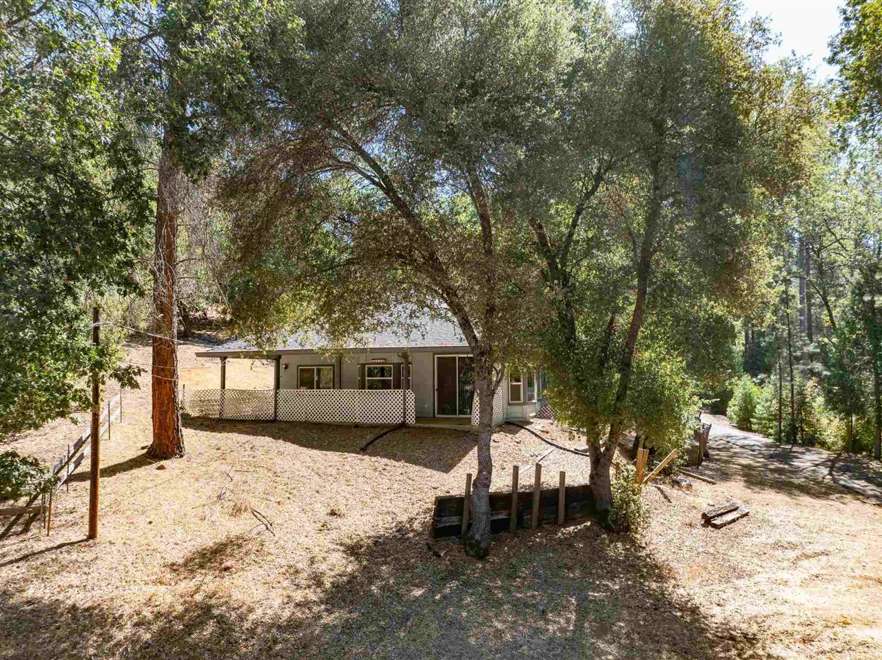 21011 Phoenix Lake Rd