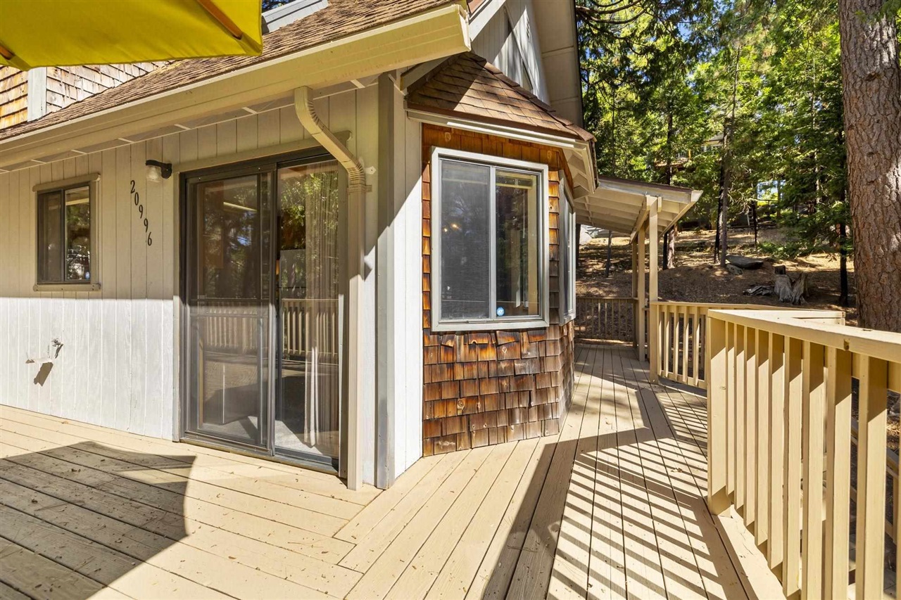 20996 Lama Teumete Rd.