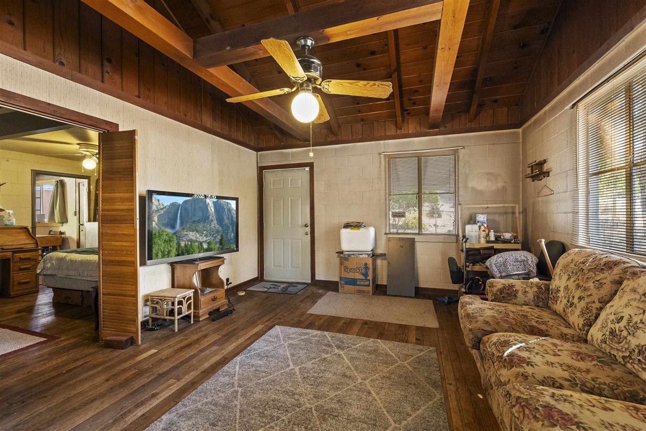 8675 Priest Coulterville Rd