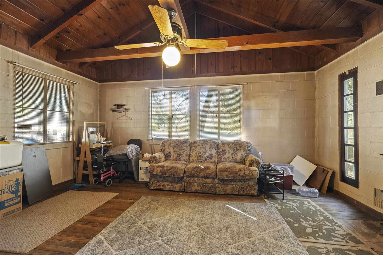 8675 Priest Coulterville Rd